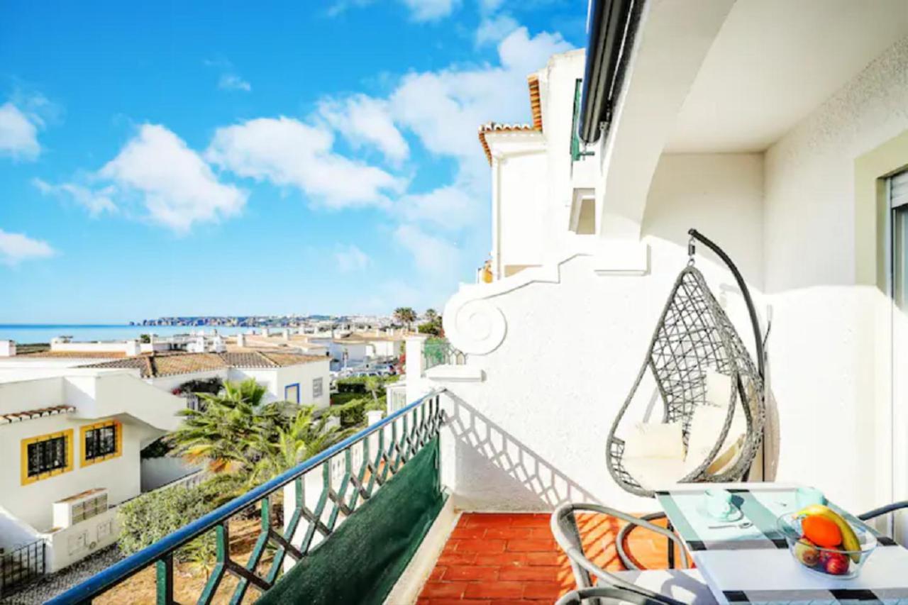 Wow Front View, 150 M To Beach, Wifi Lagos